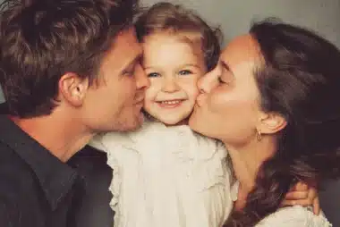 Карма рода в Матрице судьбы: влияние детско-родительских сценариев